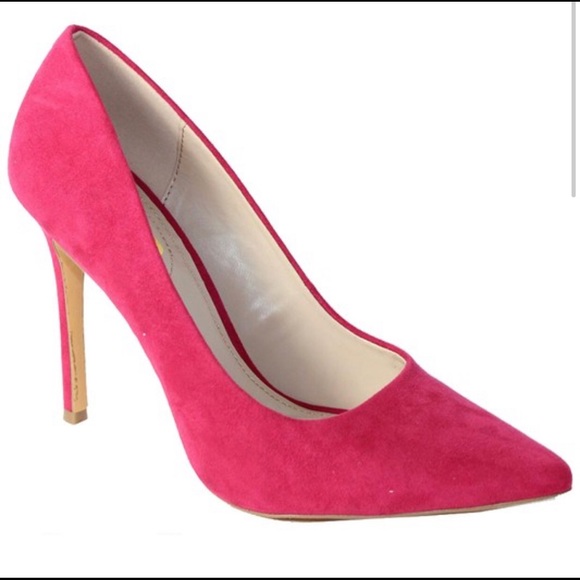 Hot pink pumps - Picture 2 of 2